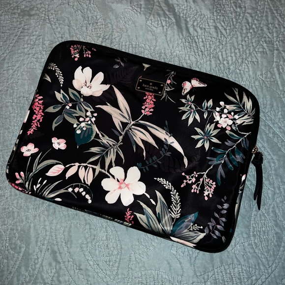 kate spade Accessories Kate Spade Botanical Print Laptop Case 6 In